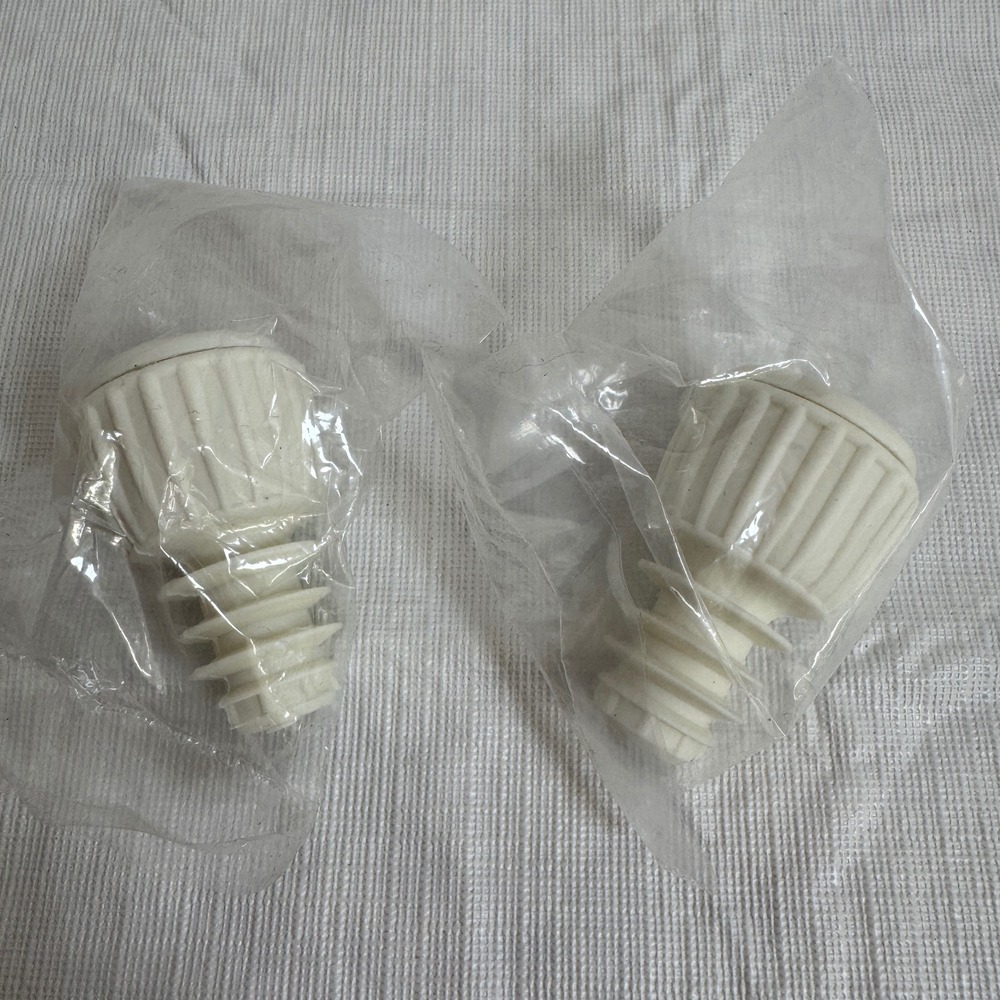 FoodSaver 2 Pack Bottle Stoppers 03-0024-01 Tilia White NEW